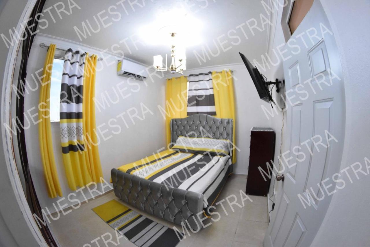 Apartamento En La Carreras Proximo Al Monumento Santiago De Los Caballeros Esterno foto
